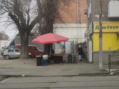 «Новая метла - по новому метёт»: палаткам у Старого базара в Таганроге приходит конец 