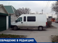 Таганрог, освободи тротуары!  Жители не могут пройти из-за машин