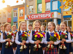 Цена первого звонка: на «воскрешение» таганрогской школы после атаки потратили 12 миллионов рублей 