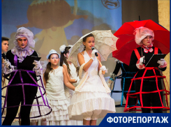 Таганрожцы продемонстрировали свои таланты на Дне открытых дверей ДДТ