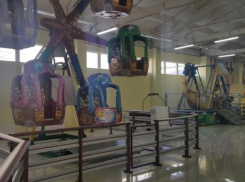 Пожар в таганрогском детском центре «Киндерград» случился из-за покрышек