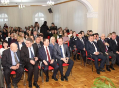 Таганрогских юристов поздравили с официальным праздником
