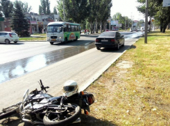  В Таганроге разыскивают свидетелей ДТП на улице Дзержинского