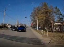 «В туалет, наверное, захотел»: таганрогские водители объяснили рискованные манёвры лихачей на дорогах