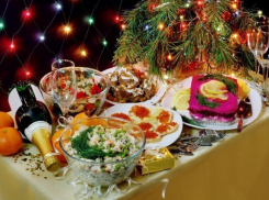 Новогодний стол обойдется жителям Таганрога в 2000 рублей