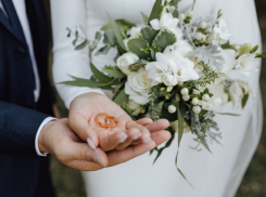 Лениться, жениться и пахать как вол: что можно и нельзя делать мужчинам на 23 февраля