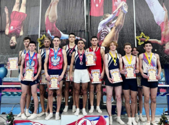 Таганрогские батутисты завоевали первенство на Чемпионате Ростовской области