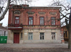 В Таганроге расселили дом Фаины Раневской