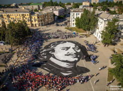В Таганроге портрет Петра I смыли коммунальные службы