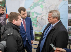 Губернатор Василий Голубев  посетил сосудистый центр  и коллектор в Таганроге
