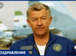 День Рождения у летчика, Героя Советского союза, таганрожца Виктора Пугачева