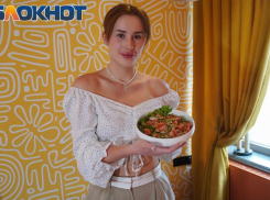 Смогла ли подружиться Вероника Ушакова с индейкой сувид в кулинарном этапе "Мисс Блокнот"