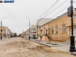 В Таганроге «Россети» и «Ростелеком» планируют убрать под землю провода, а как же плитка?