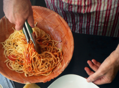 Вешают лапшу на уши: обман производителей спагетти раскрыло Роскачество - такое продают и в Таганроге 