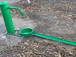 Позабытые колонки для набора воды появились на главных улицах Таганрога