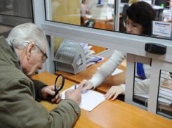 Пенсии у работающих пенсионеров Таганрога станут больше 