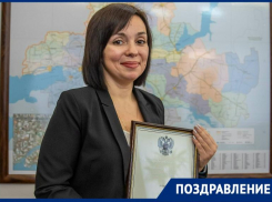 Министр спорта РФ наградил жительницу Таганрога