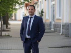 Делает Таганрог чище, занимается благотворительностью и помогает спортсменам