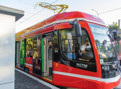 Из-за подозрительного пакета остановили работу трамваев в Таганроге