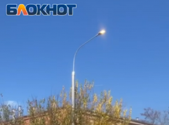  В центре Таганрога ночью света нет, а днём есть