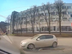 Весна пришла и нарушители вылезли на таганрогские дороги как «подснежники»