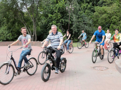 22 сентября администрацию Таганрога приглашают поехать на работу на велосипедах