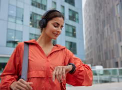 Жители Ростовской области в 2021 году покупали фитнес-браслеты чаще, чем умные часы