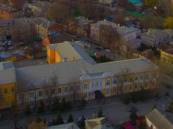 111 лет назад в Таганроге было открыто здание, где разместилась 4-я школа