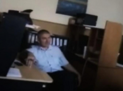 В Таганроге в полиции с сотрудников ППС вымогают деньги