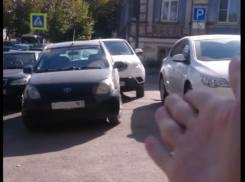 «Это уже — перебор»,- таганроженка обратилась к водителям