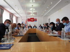 На «Открытой трибуне» обсудили системный подход к коммунальным отходам и поставили задачи на будущее