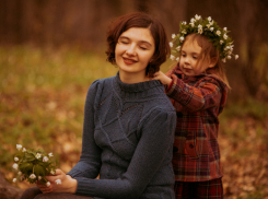 «Блокнот Таганрог» поздравляет читательниц с Днем матери