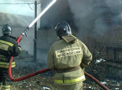 При пожаре в Таганроге пострадал человек