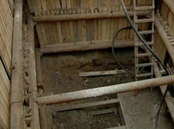 Администрация Таганрога пообещала 5 июля закончить ремонт коллектора на Артиллерийском