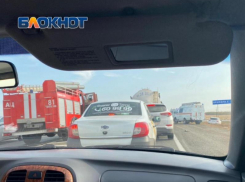 Крупное ДТП под Таганрогом произошло с участием 3 машин