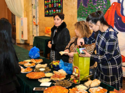 Представители семи диаспор провели «Кружева дружбы»  в Таганроге