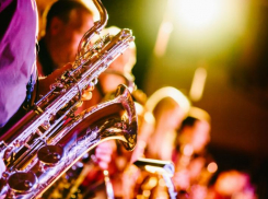 Брэйк-данс жирафа-истукана: как джаз натурализовался в Таганроге