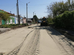 В Таганроге дополнительно отремонтируют еще одну автодорогу