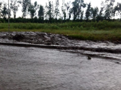 Погода в Таганроге решила выполнить три месячных нормы по осадкам и ветру