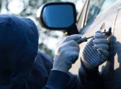 В Таганроге угонщик-неудачник попался с поличным