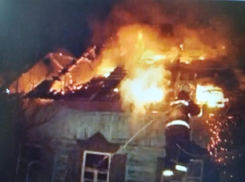 Под Таганрогом пожар унёс жизни людей