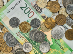 Копейка рубль бережет: полицейский под Таганрогом подрабатывал «информатором смерти» за 500 рублей