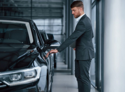 Под Таганрогом мужчина лишился 1,5 млн рублей, пытаясь купить автомобиль