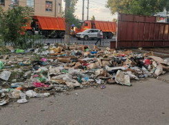 В Таганроге снесли незаконную постройку у «Центрального рынка»