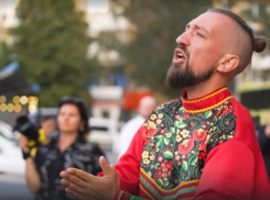 Таганрожец Иван Анлим снялся в известной развлекательной передаче «Четыре свадьбы»