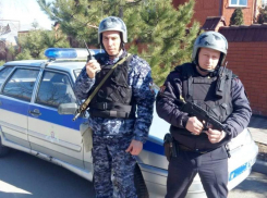  Росгвардейцы задержали в клубе 62-летнего буянившего  таганрожца