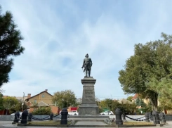 128 лет назад родилась идея памятнику Петру Великому в Таганроге