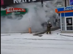 В Таганроге сгорела шаверма по улице Дзержинского