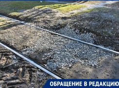 Засыпали яму, по которой ездил таганрогский «трамвай-внедорожник»