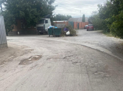 Возле таганрогского ОМОН устроили рисковый поворот